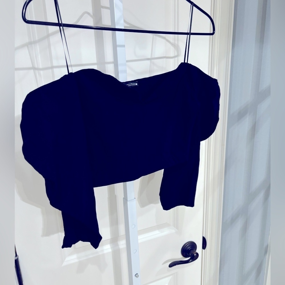 Zara Black Crop Shirt Size Small